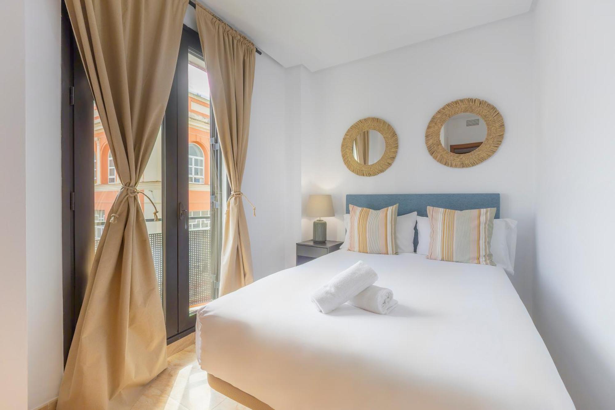 Apartamentos Moon Dreams Puerto 엘푸에르토데산타마리아 외부 사진