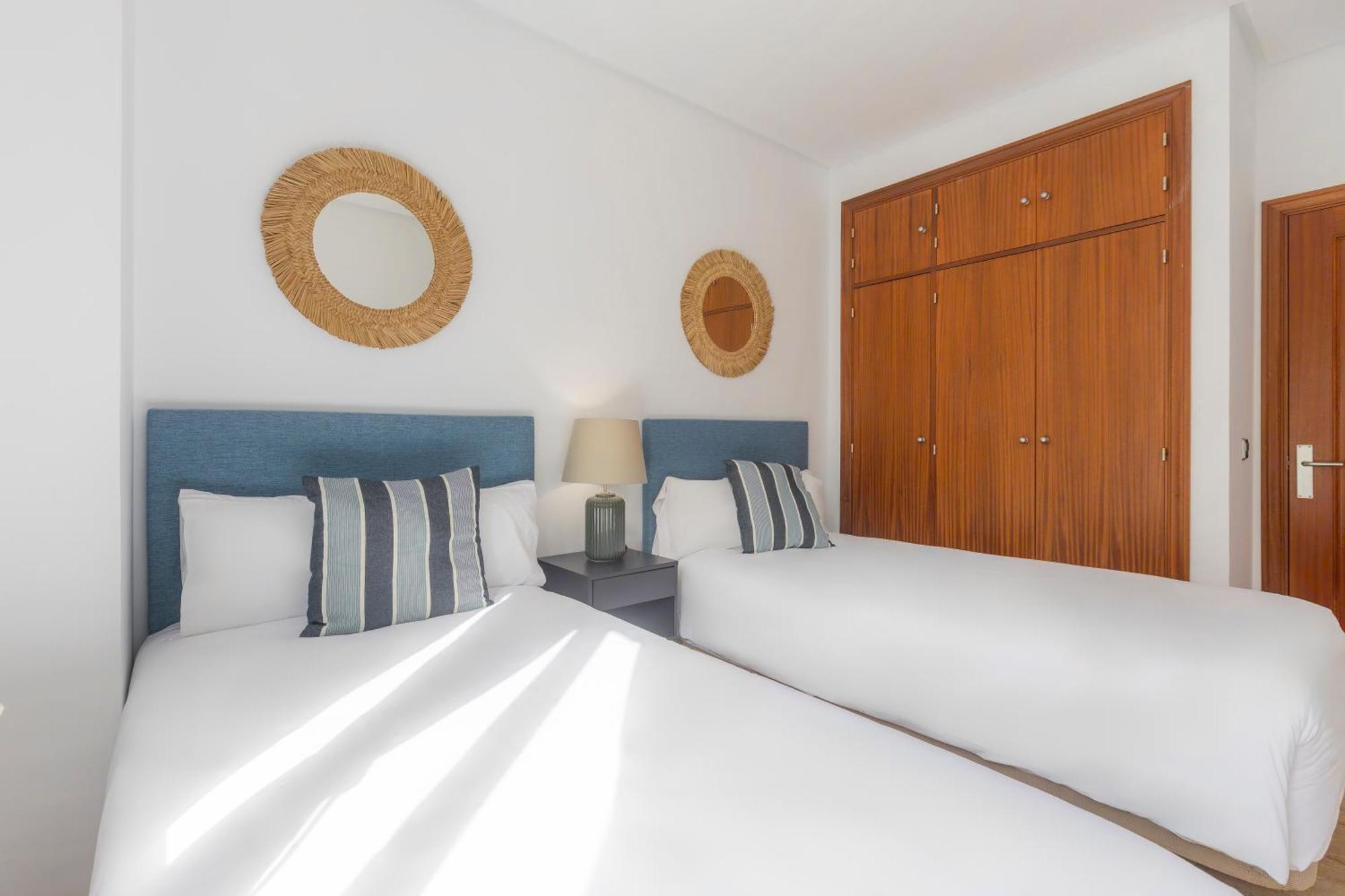 Apartamentos Moon Dreams Puerto 엘푸에르토데산타마리아 외부 사진